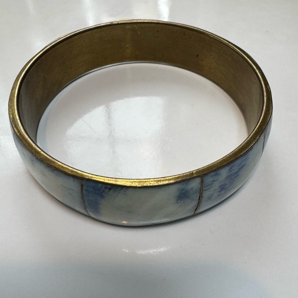 Vintage Brass Tone and Blue Mother of Pearl Inlay Bangle. Wide